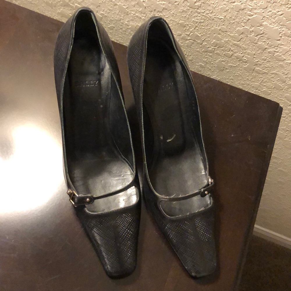 Women’s Heels